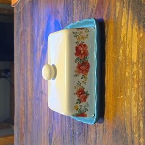 Pioneer Woman Covered Butter Dish